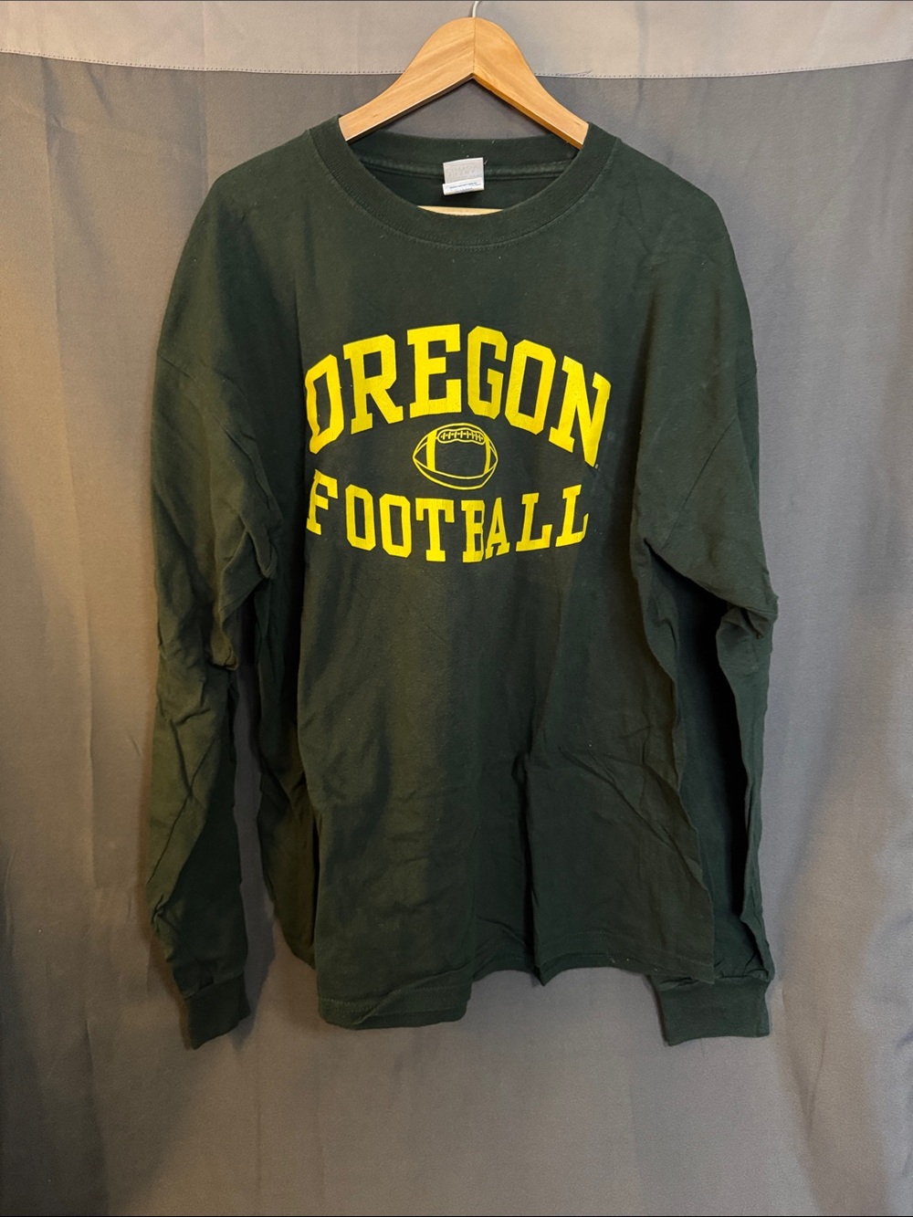 Gildan Black Long Sleeve Tee with Yellow Oregon Football Print